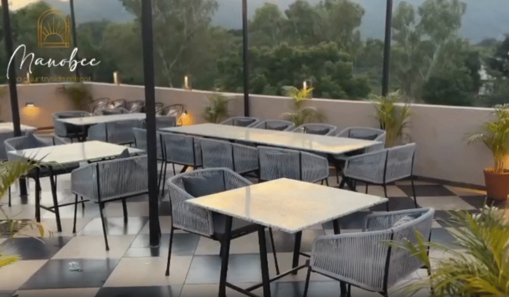 Manobee The Country Side Retreat